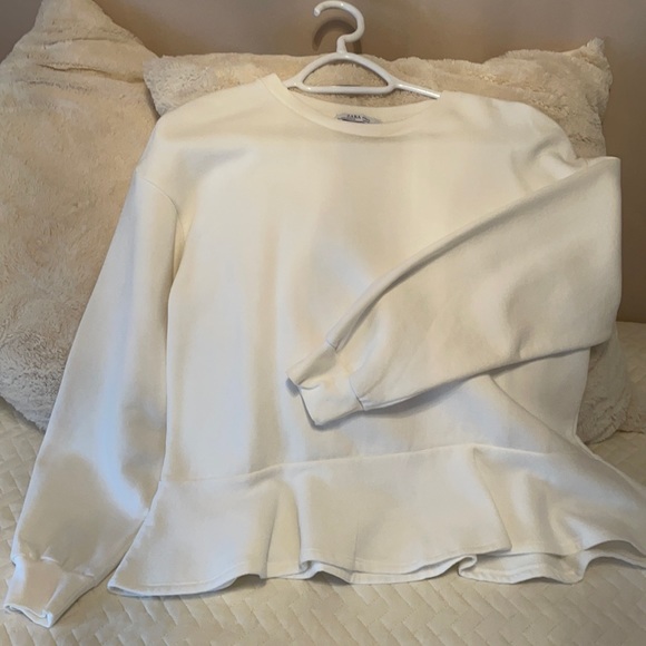 Zara Peplum Long Sleeve - Picture 1 of 6